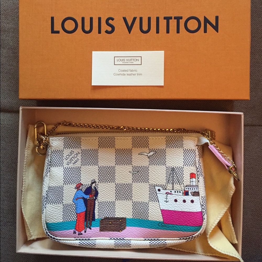 2016 Limited Edition Louis Vuitton Pochette